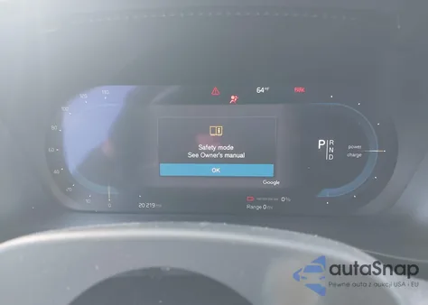 2024 Volvo C40 Recharge Pure Electric Twin Plus z USA, uszkodzony, nr VIN YV4ER3GL3R2096802